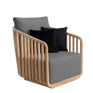 ARTICUS CHAIR